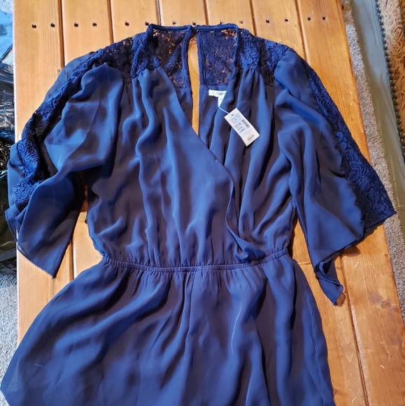 Romper - Picture 2 of 3